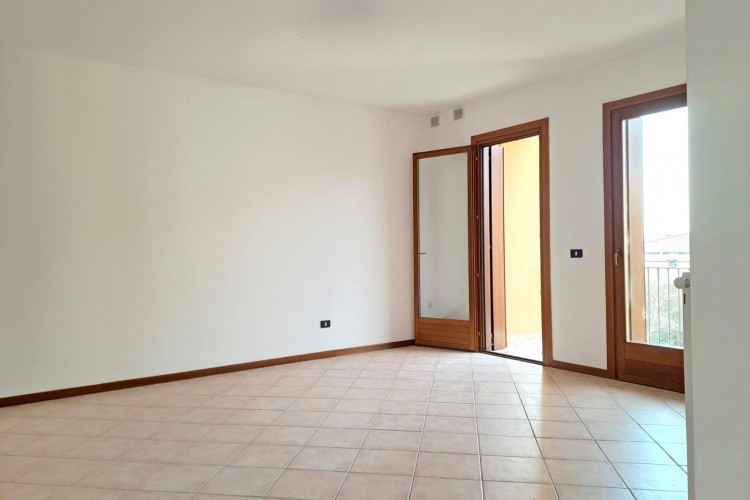 APPARTAMENTO DUPLEX CON TRE CAMERE A PIEVE DEL GRAPPA